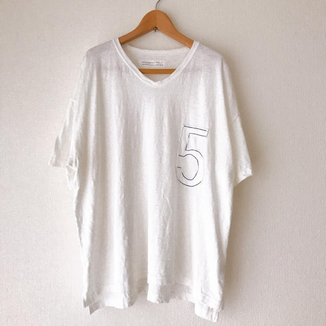 NATURAL LAUNDRY(ナチュラルランドリー)の最終お値下げ❗️ナチュラルランドリー ファイブTシャツ レディースのトップス(Tシャツ(半袖/袖なし))の商品写真
