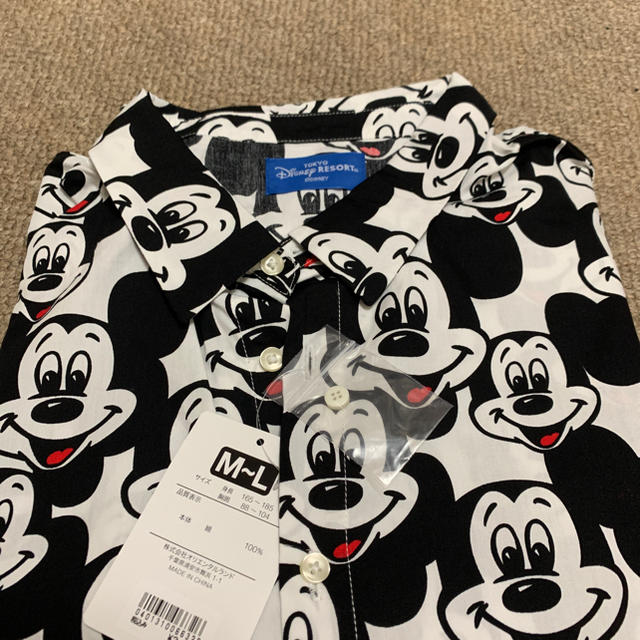Disney ディズニーリゾート ミッキー 総柄tシャツ パーク内限定の通販 By Berry S Shop ディズニーならラクマ