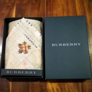 バーバリー(BURBERRY)のBurberry　バーバリー　タオルハンカチ(タオル/バス用品)