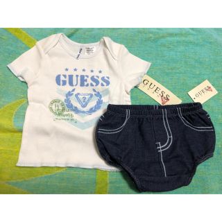 ゲス(GUESS)のTシャツとオーバーパンツ セット 3-6M タグ付き(Ｔシャツ)