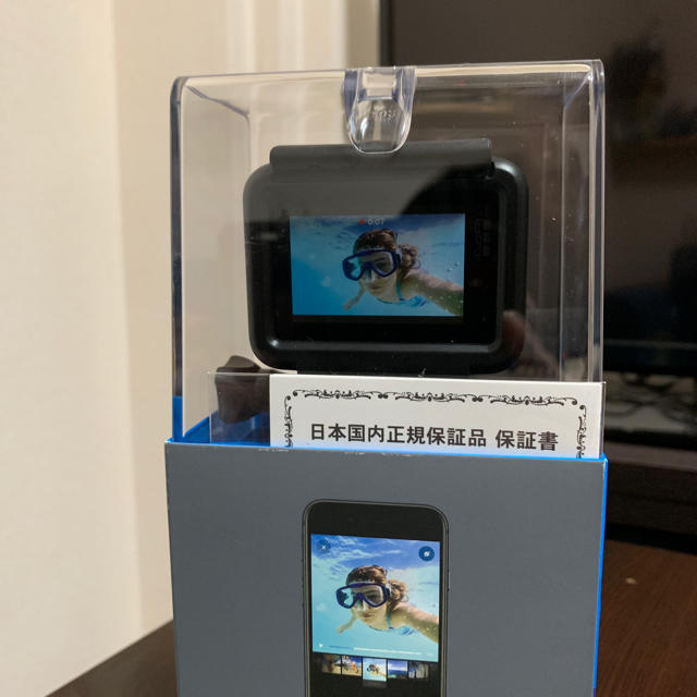 GoPro(ゴープロ)のGoPro HERO 7 SILVER スマホ/家電/カメラのカメラ(コンパクトデジタルカメラ)の商品写真