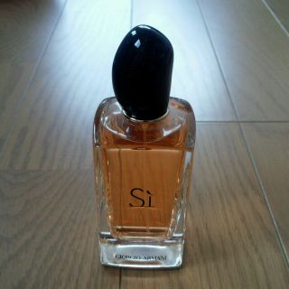 ジョルジオアルマーニ(Giorgio Armani)のSi EDP50ml(香水(女性用))