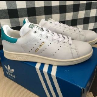 アディダス(adidas)のなつき様【新品】adidas スタンスミス （アクアブルー:23cm）(スニーカー)