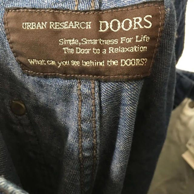 URBAN RESEARCH DOORS(アーバンリサーチドアーズ)の美品 アーバンリサーチ DOORS デニムサロペットパンツ 36 レディースのパンツ(サロペット/オーバーオール)の商品写真