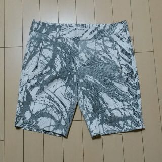 カルバンクライン(Calvin Klein)の極美品カルバン・クラインレディースＭ(ハーフパンツ)