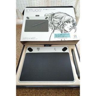 ワコム(Wacom)の【ソフトウェア権利付】ワコム　Intuos　CTL-490　ホワイト(PC周辺機器)