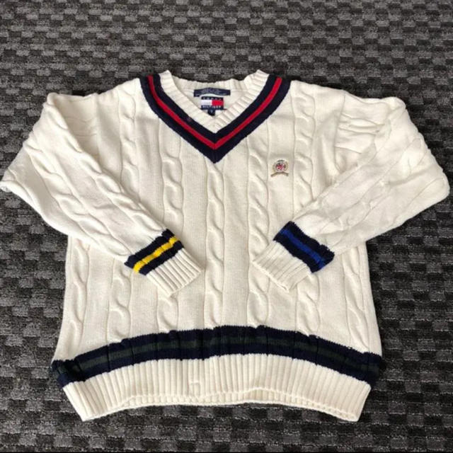 TOMMY HILFIGER(トミーヒルフィガー)のトミーヒルフィガー  Vネック ニット キッズ/ベビー/マタニティのキッズ服男の子用(90cm~)(ニット)の商品写真