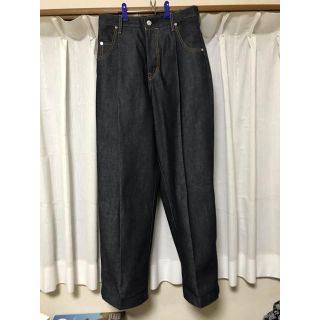 サンシー(SUNSEA)のNEON SIGN WIDE DENIM SLACKS 'RIGID'(デニム/ジーンズ)