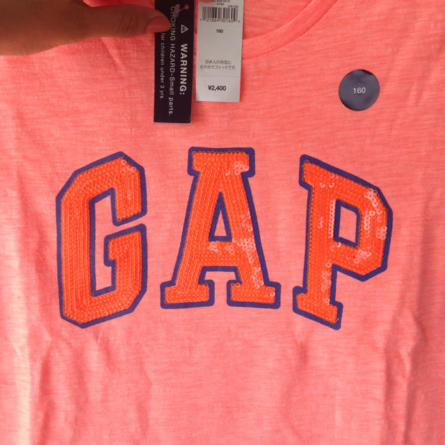 GAP(ギャップ)の値下げ！新品♡GAPロゴＴシャツ レディースのトップス(Tシャツ(半袖/袖なし))の商品写真