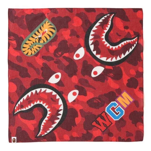 A BATHING APE(アベイシングエイプ)のBAPE SHARK BANDANA ベイブ シャーク バンダナ マスク メンズのファッション小物(その他)の商品写真