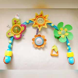 タイニーラブ(TINY LOVE)のベビーカー神アイテム☆タイニーラブ☆サニーストロール☆お散歩おもちゃ(ベビーカー用アクセサリー)