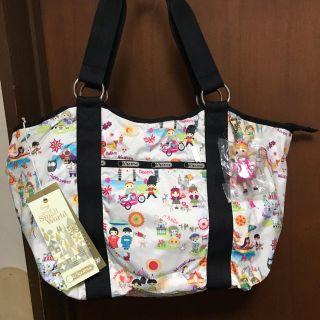 レスポートサック(LeSportsac)のディズニー×レスポートサック イッツアスモールワールド キャリーオールトート(トートバッグ)