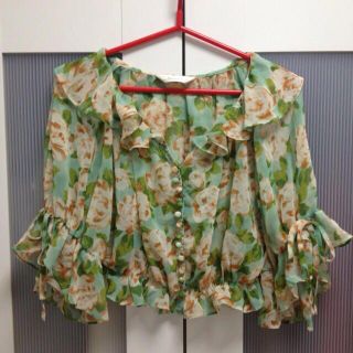 スナイデル(SNIDEL)のsnidel♡花柄シフォントップス(カットソー(長袖/七分))