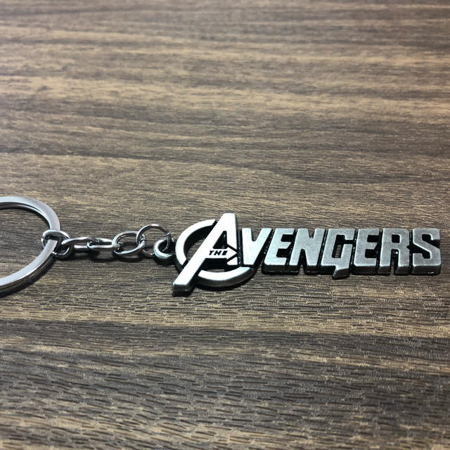 MARVEL(マーベル)のMARVEL アベンジャーズ  ロゴキーホルダー エンタメ/ホビーのアニメグッズ(キーホルダー)の商品写真