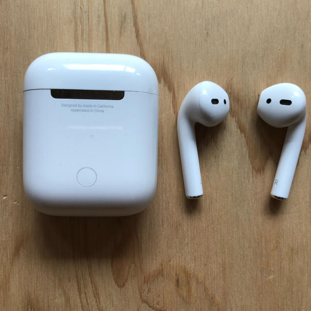 Apple AirPods