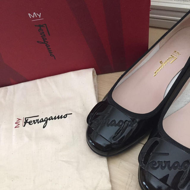 Ferragamo(フェラガモ)のslhm0509様★有難う御座います^^ レディースの靴/シューズ(ローファー/革靴)の商品写真