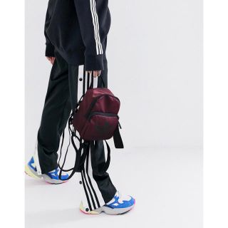 アディダス カラフル リュック(レディース)の通販 31点 | adidasの