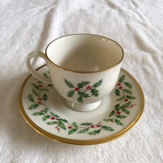 LENOX クリスマス柄コーヒーカップの通販 by いちご's shop｜ラクマ