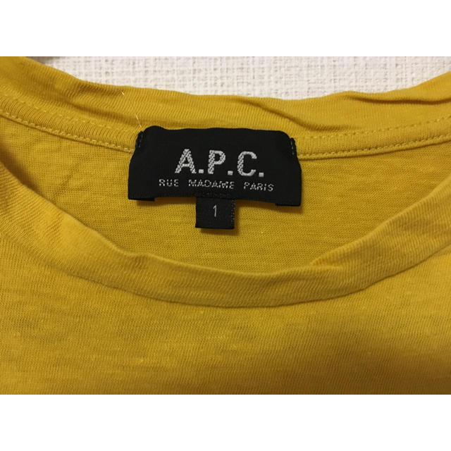 A.P.C(アーペーセー)のA.P.C Darjeeling LIMITEDコラボTシャツ イエロー メンズのトップス(Tシャツ/カットソー(半袖/袖なし))の商品写真