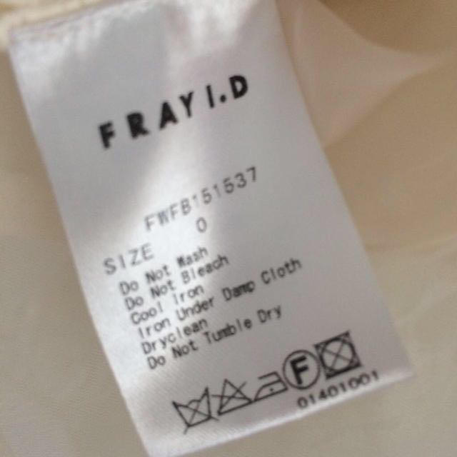 FRAY I.D(フレイアイディー)のFRAY .IDフリルレースブラウス レディースのトップス(シャツ/ブラウス(半袖/袖なし))の商品写真
