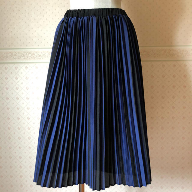 Demi-Luxe BEAMS(デミルクスビームス)のプリーツスカート レディースのスカート(ひざ丈スカート)の商品写真