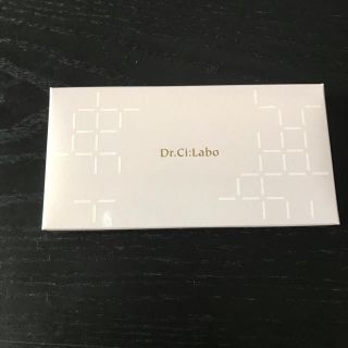 ドクターシーラボ(Dr.Ci Labo)の☆ドクターシーラボ☆新品 コンパクトケース シャイニーピンク(ファンデーション)