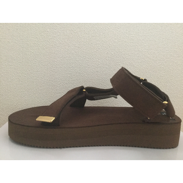 L'Appartement DEUXIEME CLASSE(アパルトモンドゥーズィエムクラス)のアパルトモン別注SUICOKE Strap Sandal レディースの靴/シューズ(サンダル)の商品写真