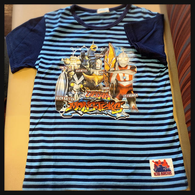 BANDAI(バンダイ)のウルトラマンTシャツ ウルトマンモンスターズ 大怪獣バトル ボーダー ブルー系 キッズ/ベビー/マタニティのキッズ服男の子用(90cm~)(Tシャツ/カットソー)の商品写真