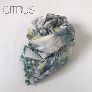 スピックアンドスパン(Spick & Span)の★CITRUS★ フラワープリント ストール(マフラー/ストール)