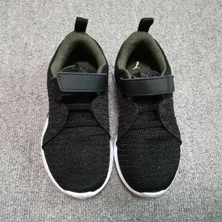 プーマ(PUMA)のプーマ　スニーカー　17㎝(スニーカー)