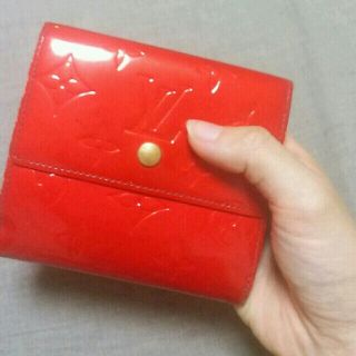 ルイヴィトン(LOUIS VUITTON)のヴィトン財布(財布)