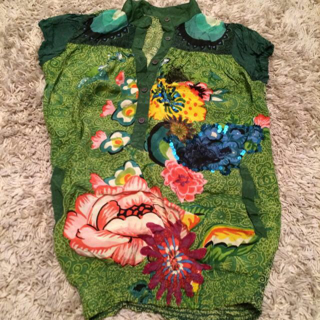 DESIGUAL(デシグアル)のDesigual トップス レディースのトップス(カットソー(半袖/袖なし))の商品写真