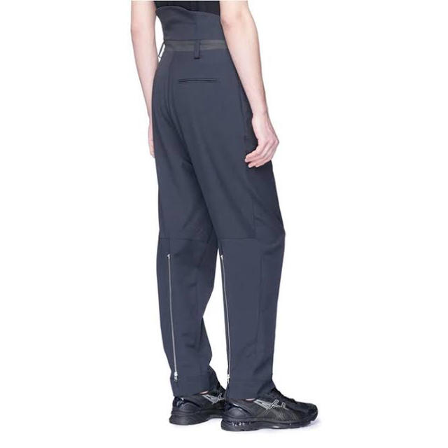 MACKINTOSH(マッキントッシュ)の Kiko Kostadinov Blake Back Zip Trousers メンズのパンツ(スラックス)の商品写真