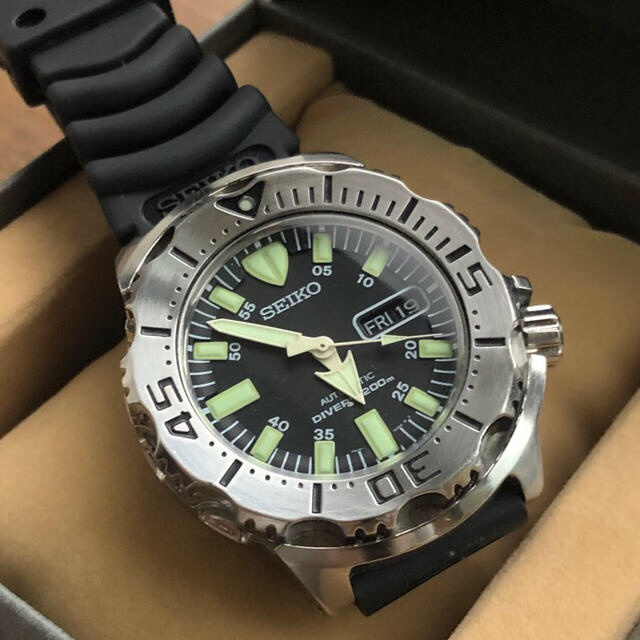 SEIKO(セイコー)のSEIKO SKX779 ブラックモンスター メンズの時計(腕時計(アナログ))の商品写真