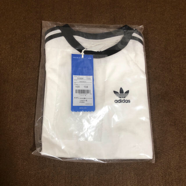 adidas(アディダス)のadidas アディダス Tシャツ キッズ トレフォイル キッズ/ベビー/マタニティのキッズ服男の子用(90cm~)(Tシャツ/カットソー)の商品写真