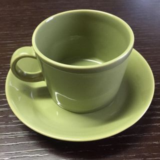 イッタラ(iittala)のイッタラ ティーマ オリーブグリーン(食器)