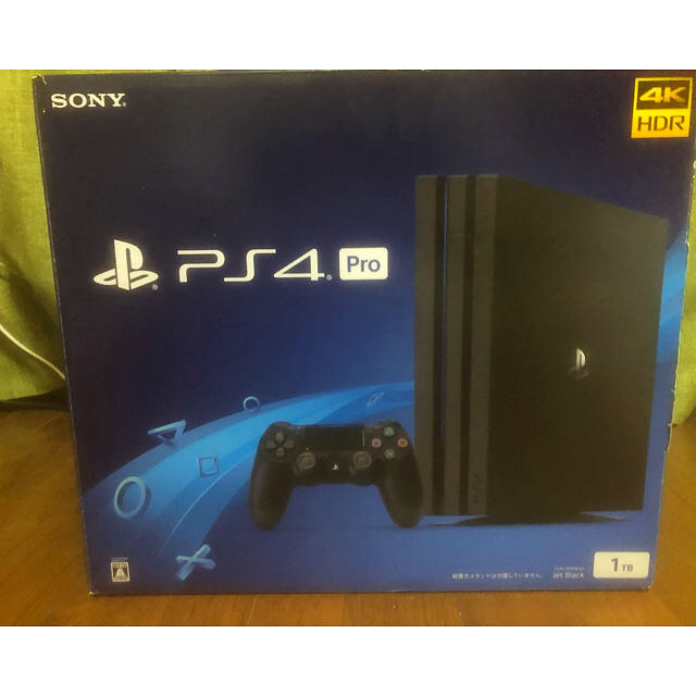 PlayStation4(プレイステーション4)のPS4 pro 1TB  black エンタメ/ホビーのゲームソフト/ゲーム機本体(家庭用ゲーム機本体)の商品写真