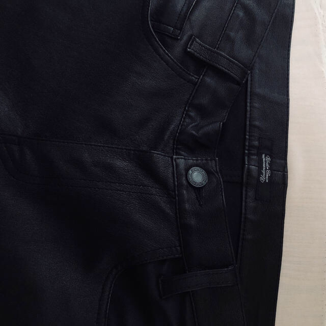 UNDERCOVER(アンダーカバー)のレザーパンツ UNDERCOVER アンダーカバー メンズのパンツ(デニム/ジーンズ)の商品写真