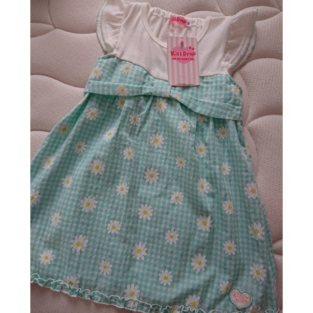 BeBe(ベベ)の★みいさん専用★Kissdrop  花柄ワンピース キッズ/ベビー/マタニティのキッズ服女の子用(90cm~)(ワンピース)の商品写真