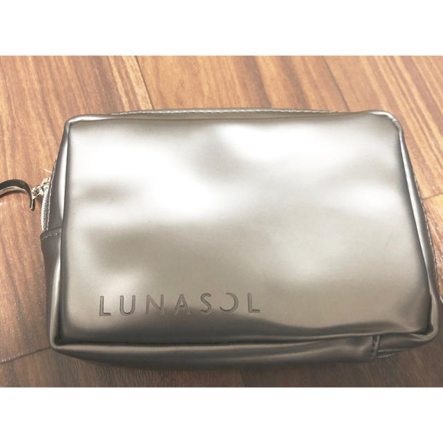 LUNASOL(ルナソル)のルナソル ポーチ レディースのファッション小物(ポーチ)の商品写真