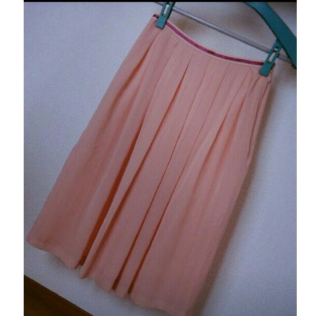 【感謝sale】ピンクベージュ　ひざ丈スカート レディースのスカート(ひざ丈スカート)の商品写真