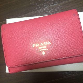 プラダ(PRADA)の再値下げ。プラダカードケース箱証明書付き(名刺入れ/定期入れ)