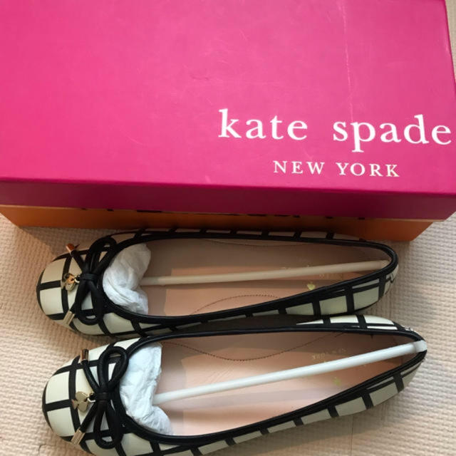 kate spade new york(ケイトスペードニューヨーク)の新品 ケイトスペード パンプス レディースの靴/シューズ(バレエシューズ)の商品写真