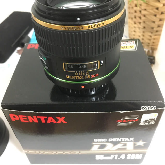 PENTAX(ペンタックス)のPENTAX DA★55mm SDM F1.4 スマホ/家電/カメラのカメラ(レンズ(単焦点))の商品写真