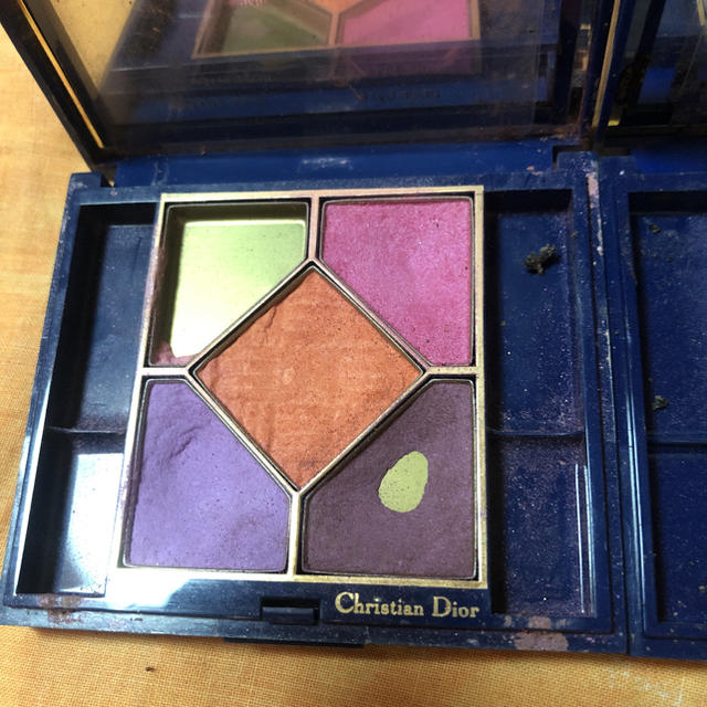 Christian Dior - Dior アイシャドウ サンククルールの通販 by Christian Dior - Dior アイシャドウ サンククルールの通販 by