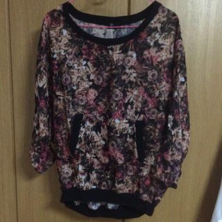 ベルシュカ(Bershka)のシフォントップス(Tシャツ(長袖/七分))