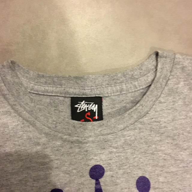 STUSSY(ステューシー)の大幅値下げ！ STUSSY Ｔシャツ S サイズ グレー ステューシー メンズのトップス(Tシャツ/カットソー(半袖/袖なし))の商品写真