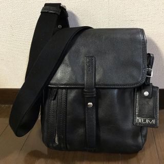 トゥミ(TUMI)のTUMI ショルダーバッグ(ショルダーバッグ)