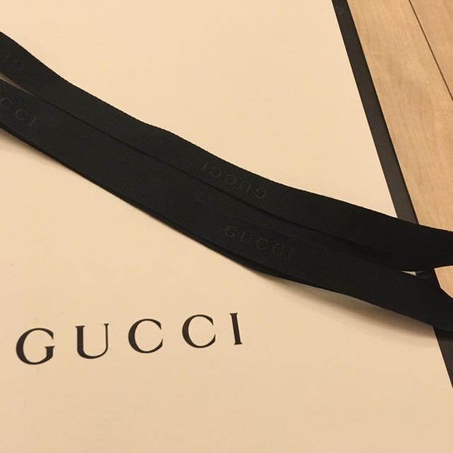 Gucci(グッチ)の新品♡GUCCIスカーフ空箱 レディースのバッグ(ショップ袋)の商品写真