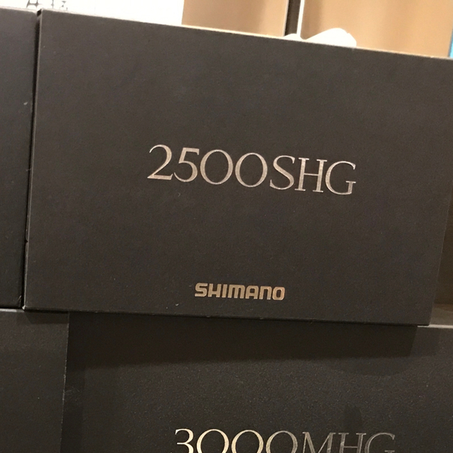 シマノ 18ステラ 2500SHG 新品未使用 他の番手もあります